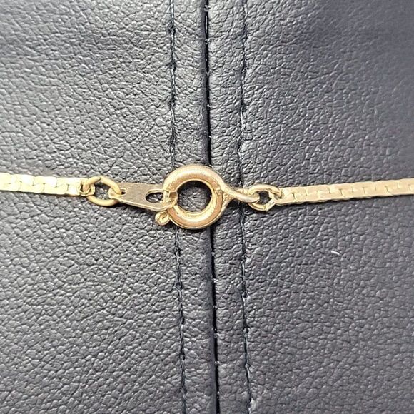 Vintage Signed First Christmas Angel Pendant Berta Hummel Gold Tone Necklace - Picture 8 of 10